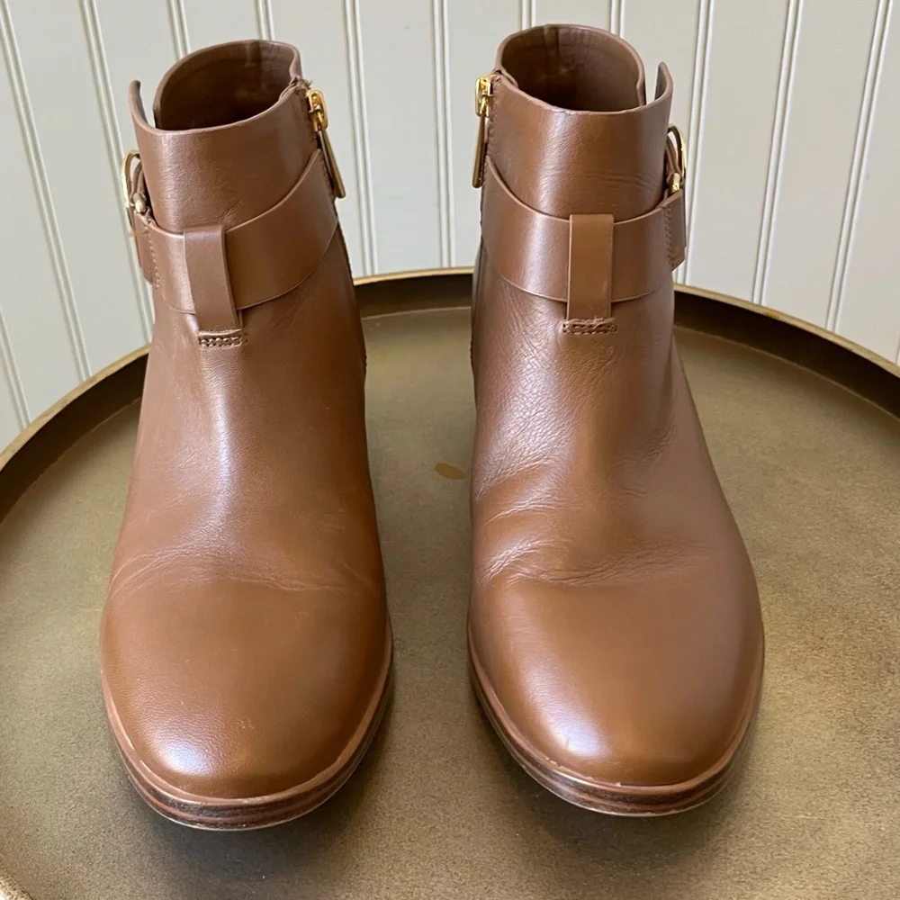 MICHAEL MICHAEL KORS HARLAND LEATHER ANKLE BOOTIE | TAN | SIZE: 8M | EUC - Picture 2 of 9